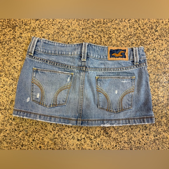 Vintage Hollister Light Blue Denim Skirt - Picture 3 of 3